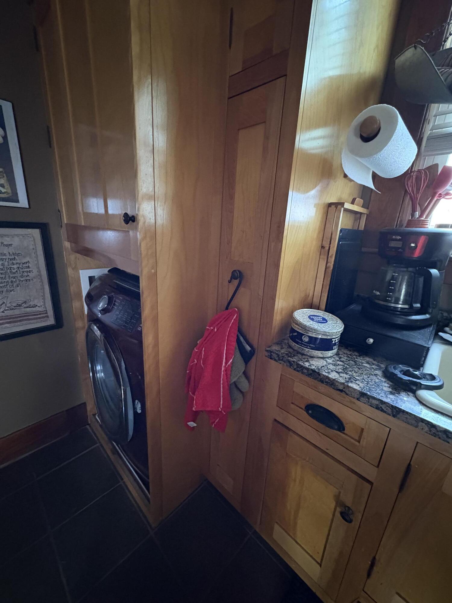 27 Birch Street East Millinocket, ME 04430 - Photo 15 of 55 IMG_3877