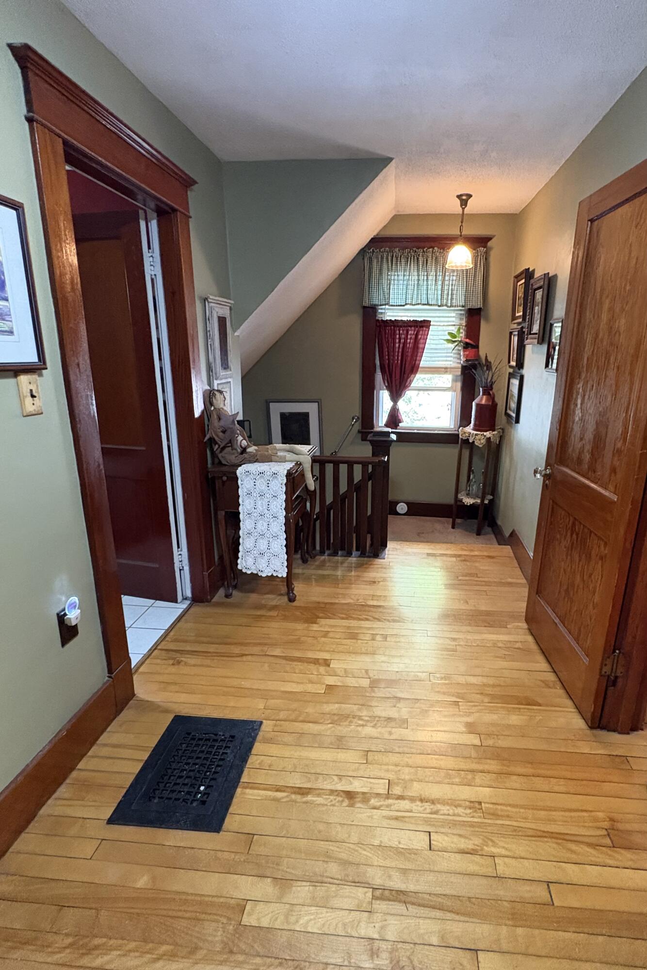 27 Birch Street East Millinocket, ME 04430 - Photo 33 of 55 IMG_3898