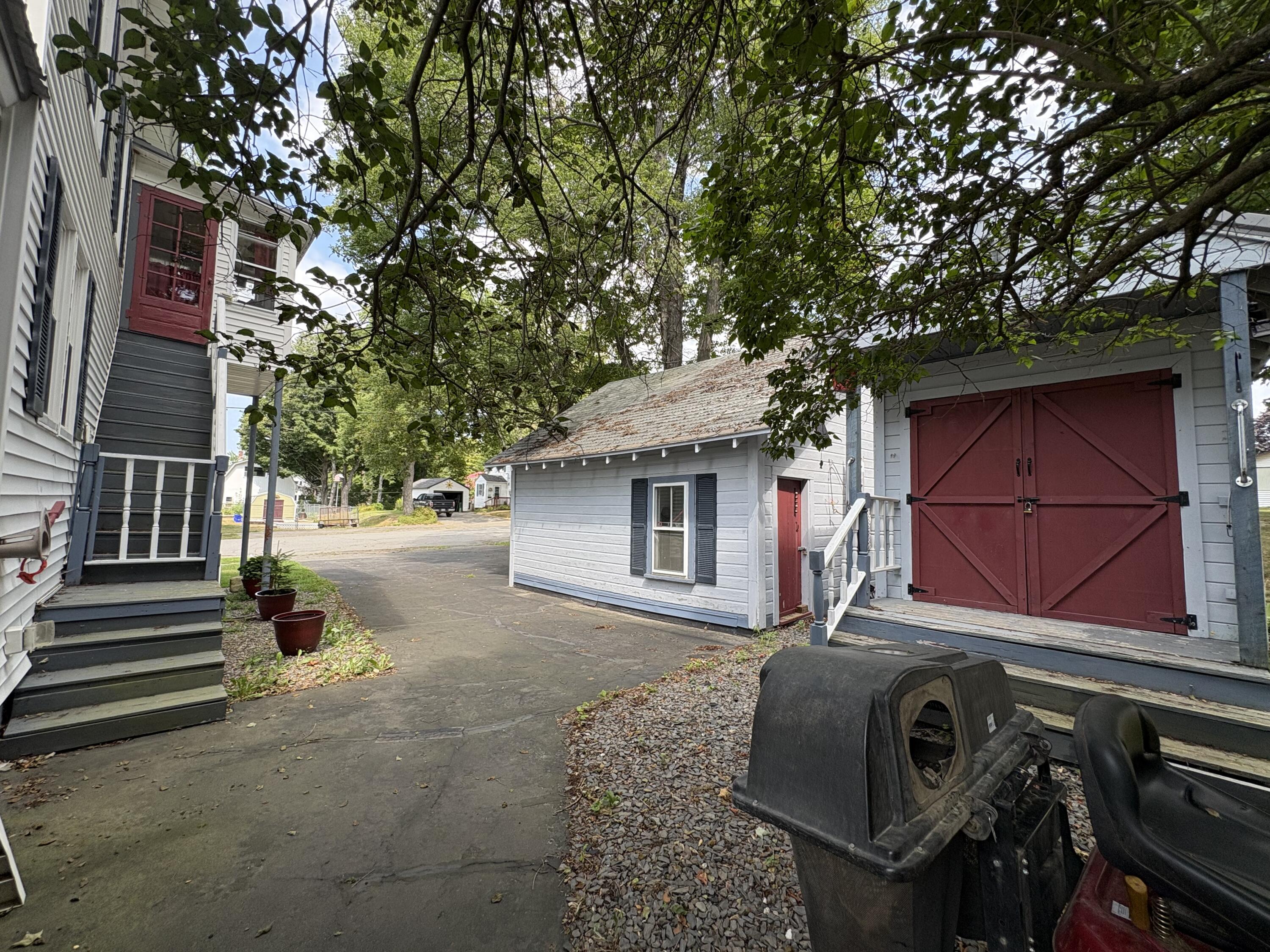 27 Birch Street East Millinocket, ME 04430 - Photo 51 of 55 IMG_3924