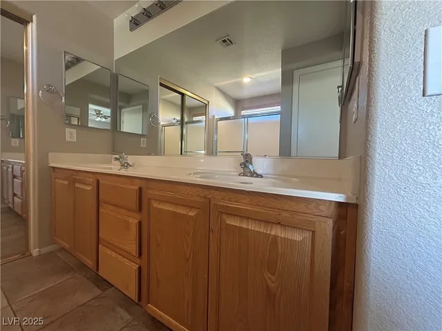 $1,825 | 9527 Crooked Wood Avenue, Las Vegas, NV 89148