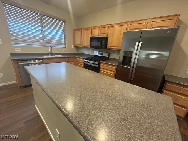 $1,825 | 9527 Crooked Wood Avenue, Las Vegas, NV 89148