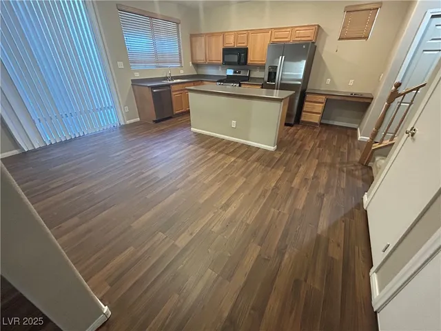 $1,825 | 9527 Crooked Wood Avenue, Las Vegas, NV 89148