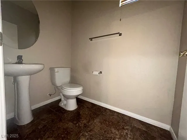 $1,825 | 9527 Crooked Wood Avenue, Las Vegas, NV 89148