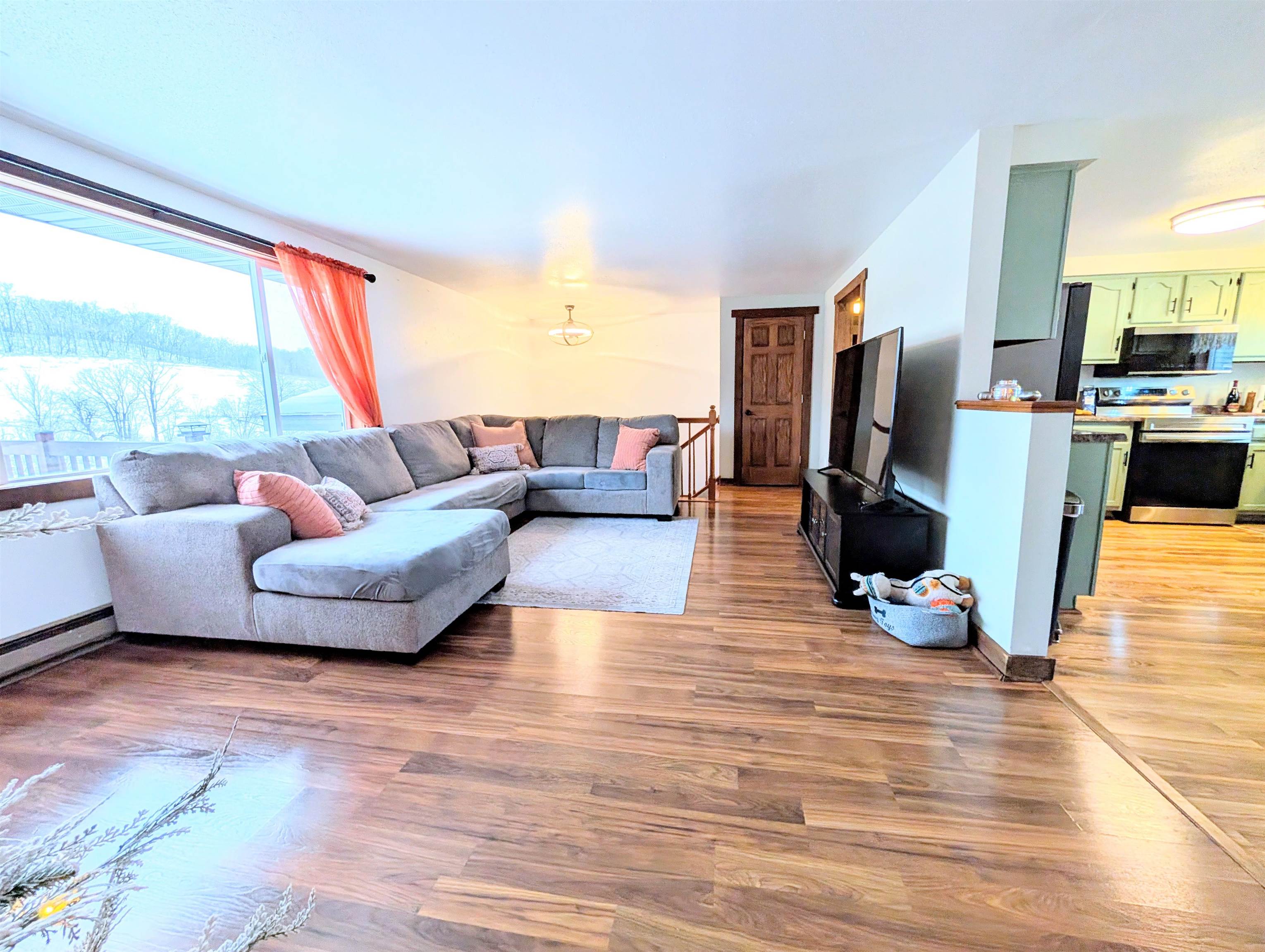 5486 Green River Road Fennimore, WI 53809 - Photo 23 of 35