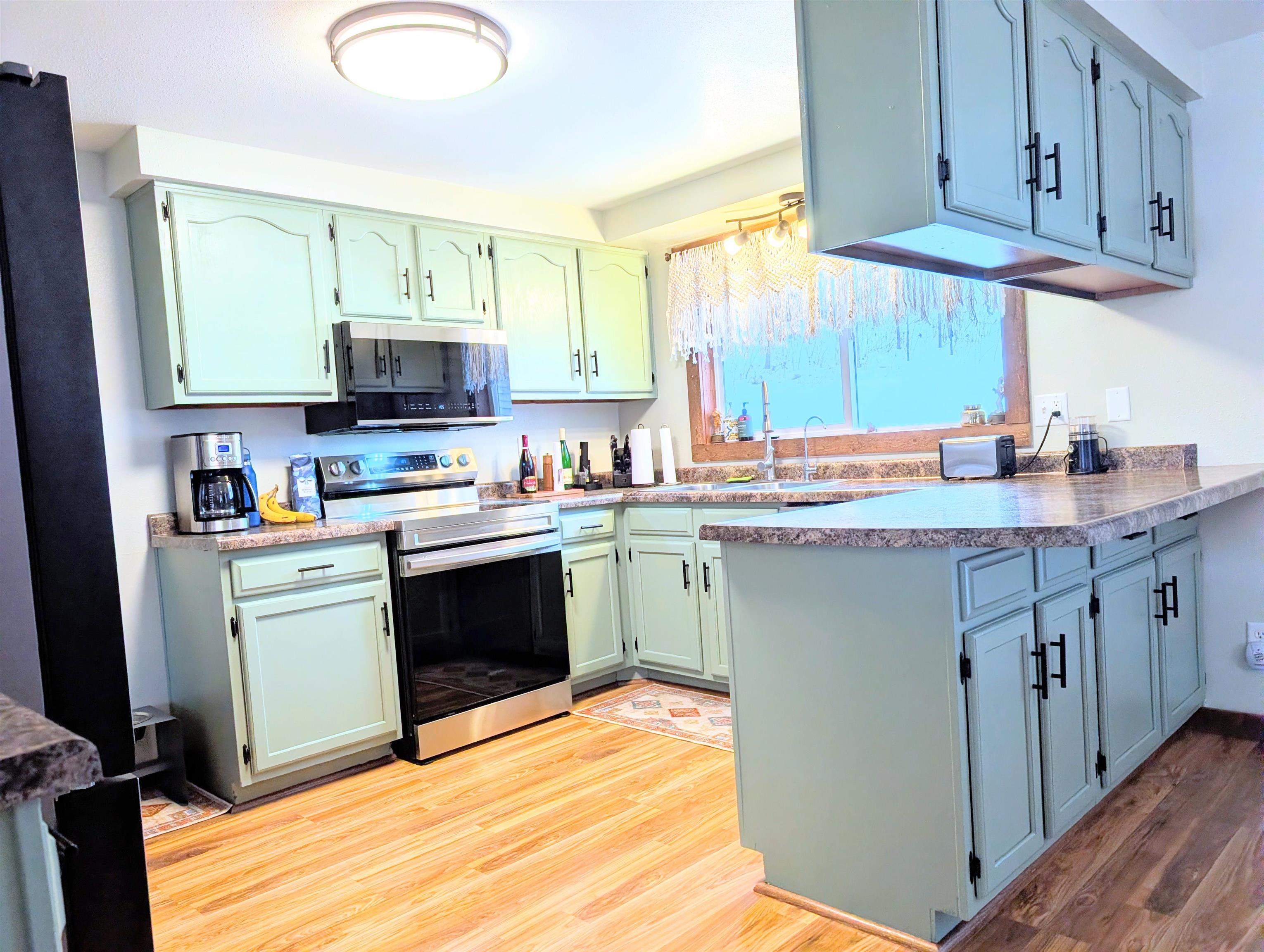 5486 Green River Road Fennimore, WI 53809 - Photo 3 of 34