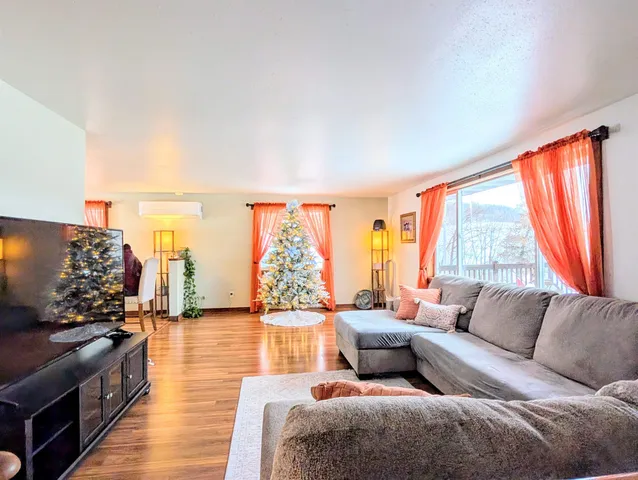 $399,000 | 5486 Green River Road, Fennimore, WI 53809