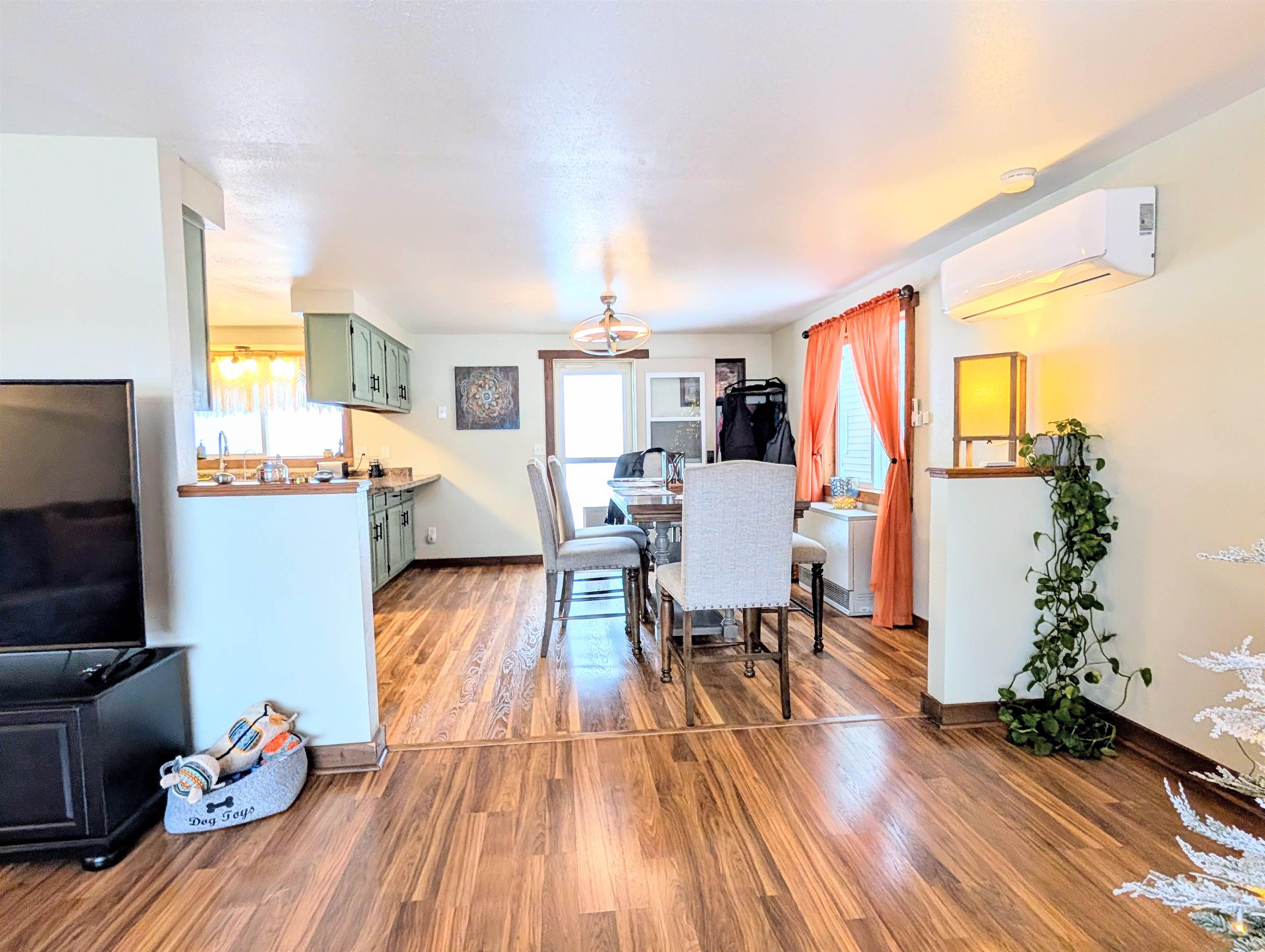 5486 Green River Road Fennimore, WI 53809 - Photo 8 of 34