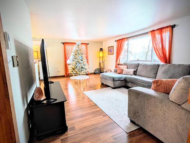 $399,000 | 5486 Green River Road, Fennimore, WI 53809