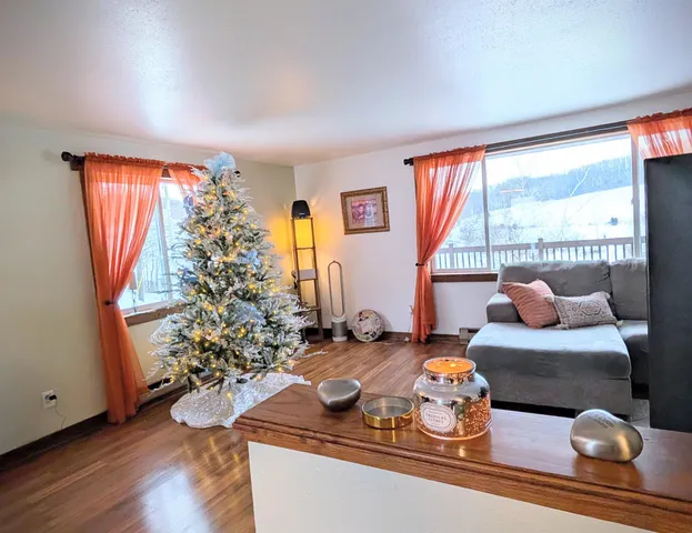 $399,000 | 5486 Green River Road, Fennimore, WI 53809