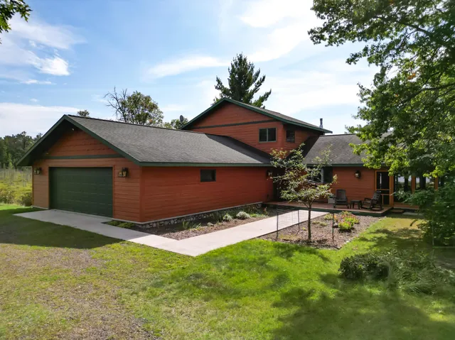 $930,000 | 6454 Pine Oak Road, Gordon, WI 54838