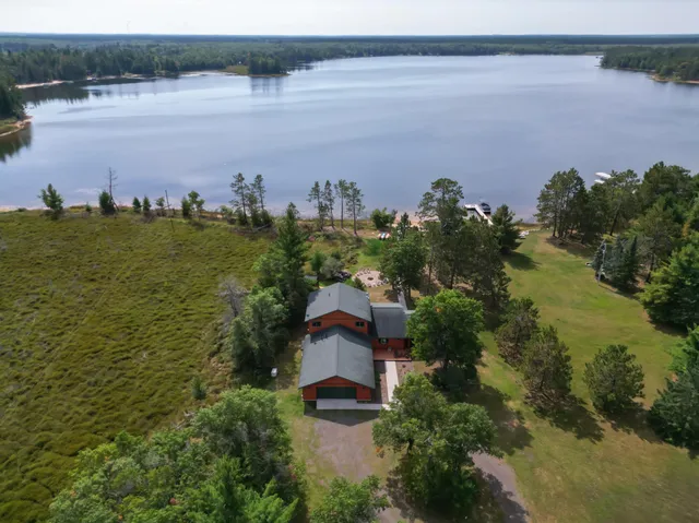 $930,000 | 6454 Pine Oak Road, Gordon, WI 54838