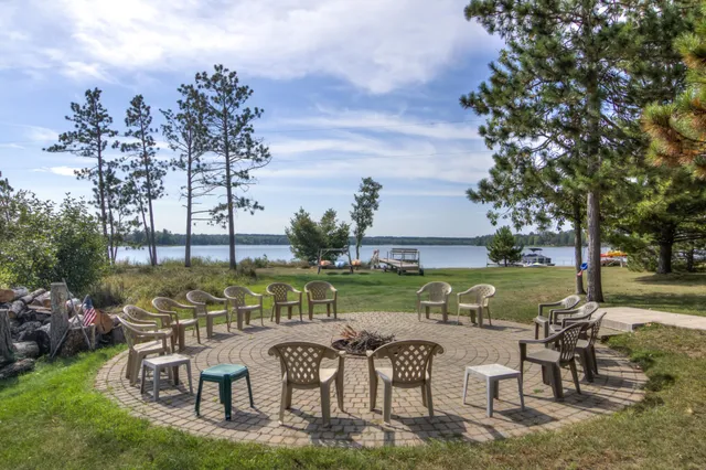 $930,000 | 6454 Pine Oak Road, Gordon, WI 54838