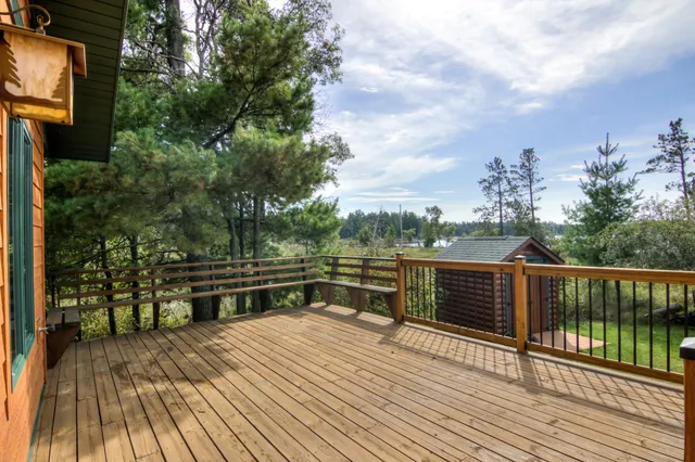 $930,000 | 6454 Pine Oak Road, Gordon, WI 54838