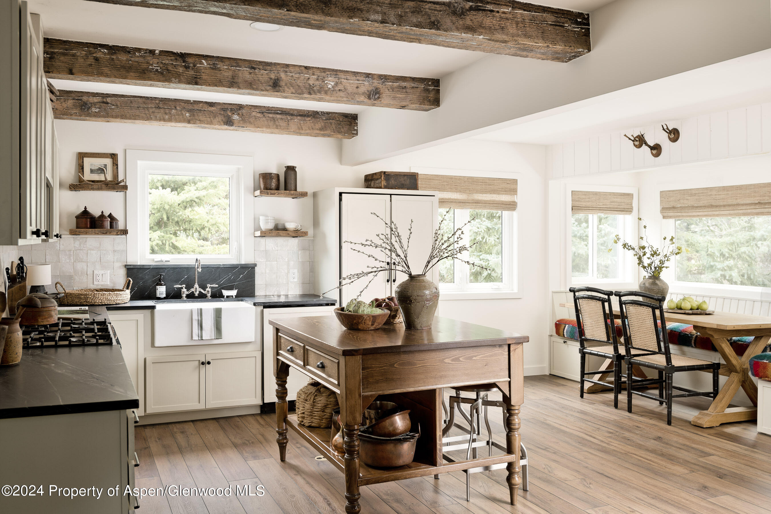 1900-1470 Snowmass Creek Road Snowmass, CO 81654 - Photo 28 of 105 River House Kitchen and Dining