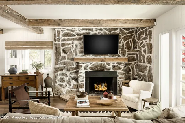 $5,850 | 1900-1470 Snowmass Creek Road, Snowmass, CO 81654