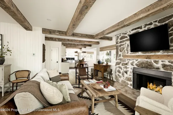 $5,850 | 1900-1470 Snowmass Creek Road, Snowmass, CO 81654