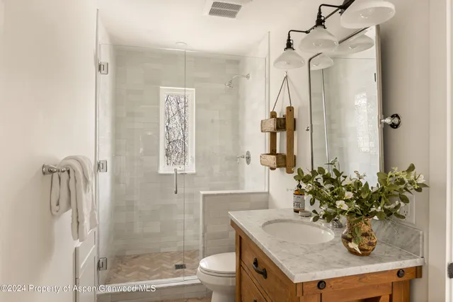 $5,850 | 1900-1470 Snowmass Creek Road, Snowmass, CO 81654