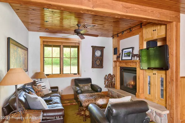 $5,850 | 1900-1470 Snowmass Creek Road, Snowmass, CO 81654