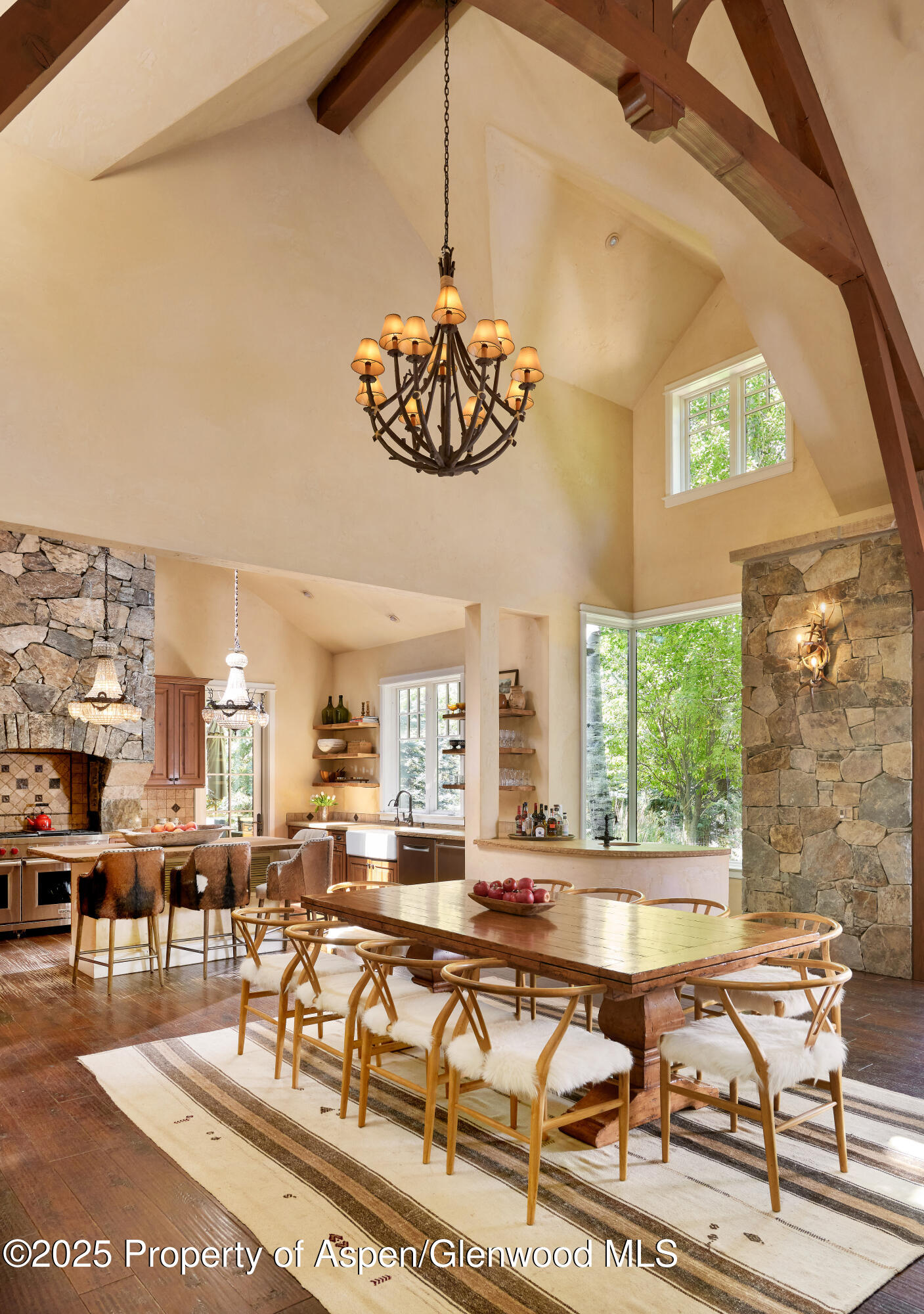 1900-1470 Snowmass Creek Road Snowmass, CO 81654 - Photo 7 of 105 Dining Area