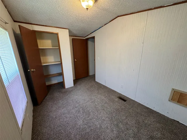 $1,250 | 600 East Melville Drive, Crosby, TX 77532