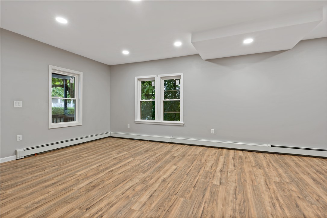 338 Mason Street Woonsocket, RI 02895 - Photo 12 of 28 Gallery Image 12
