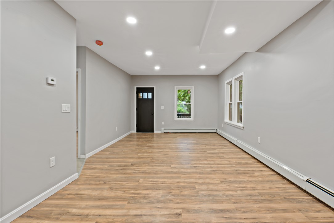 338 Mason Street Woonsocket, RI 02895 - Photo 13 of 28 Gallery Image 13