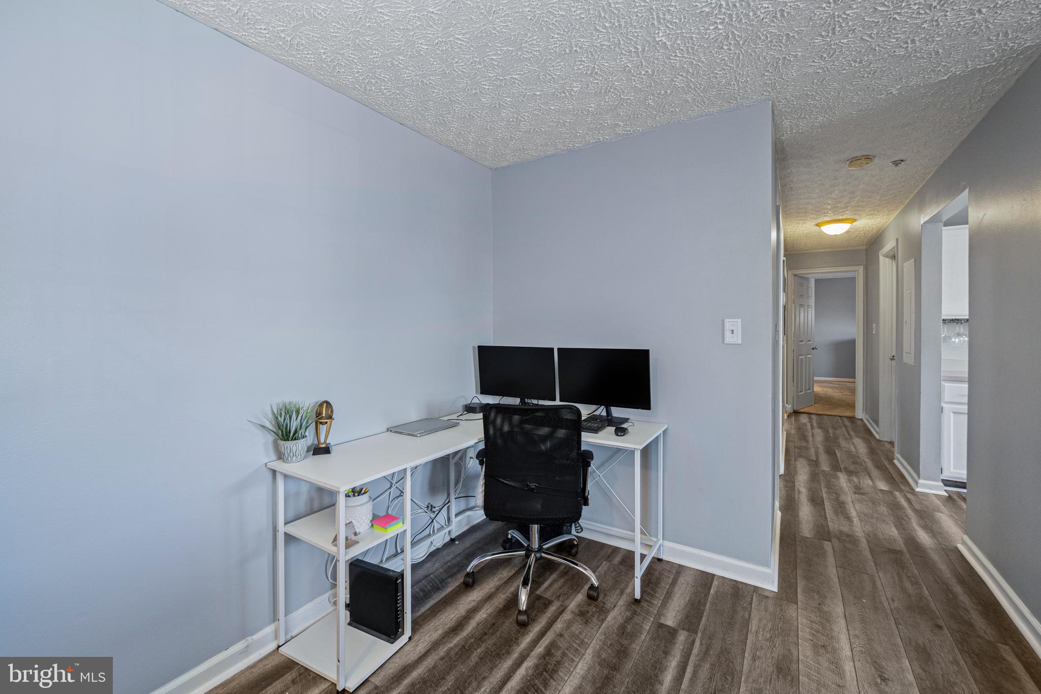 702 Orchard Overlook, Unit 204 Odenton, MD 21113 - Photo 13 of 26 Office/Dining Space