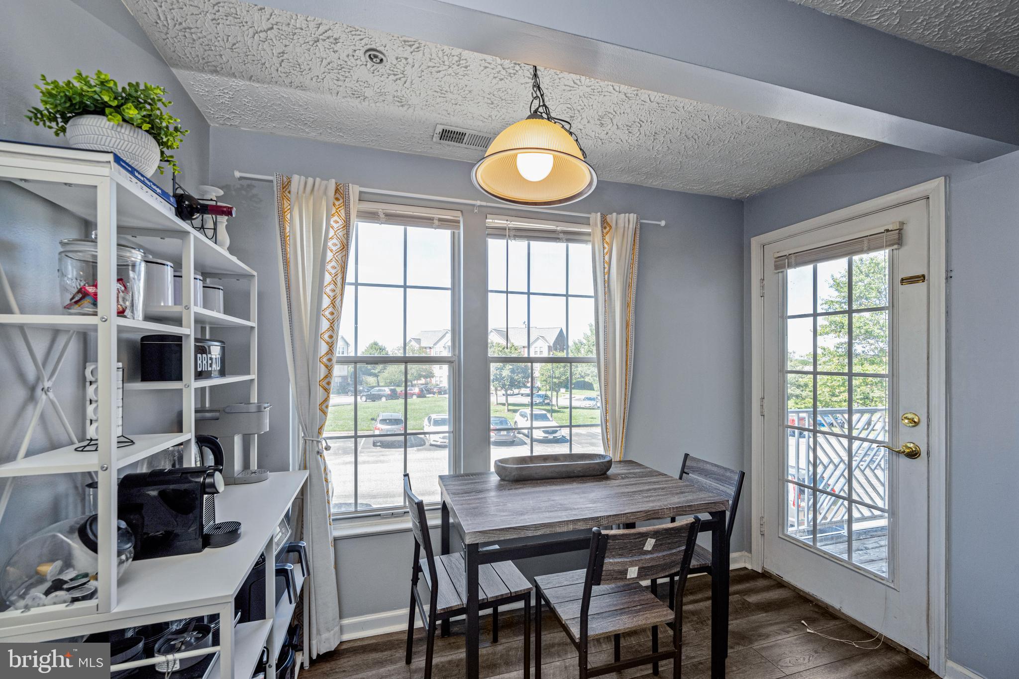 702 Orchard Overlook, Unit 204 Odenton, MD 21113 - Photo 17 of 26 Eat-in Area