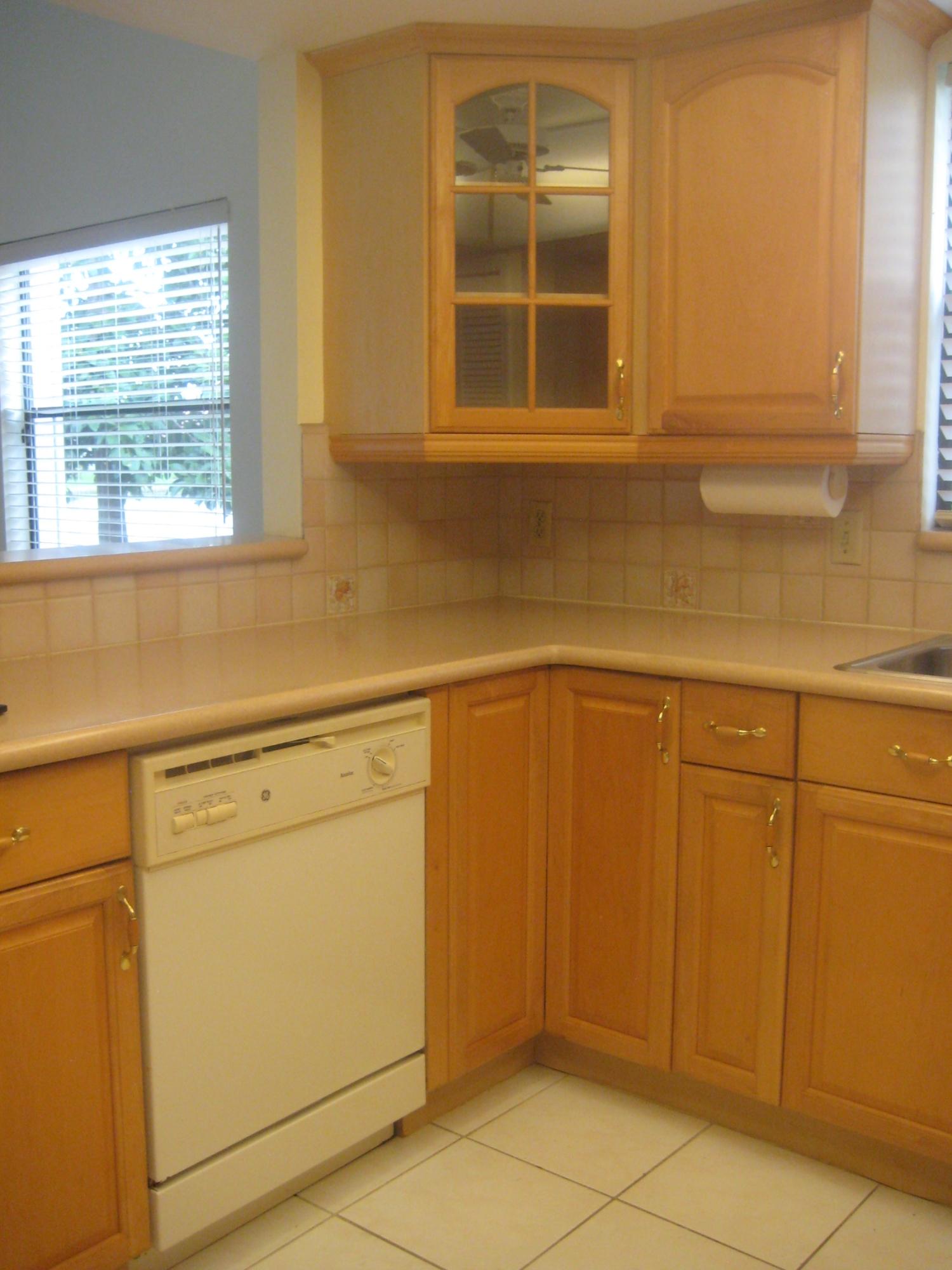10385 Sail Place Boca Raton, FL 33498 - Photo 5 of 12 Kitchen2