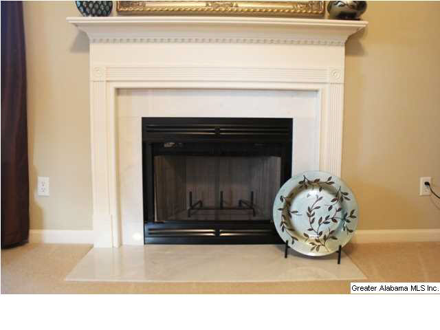 133 Spring Street Calera, AL 35040 - Photo 5 of 32