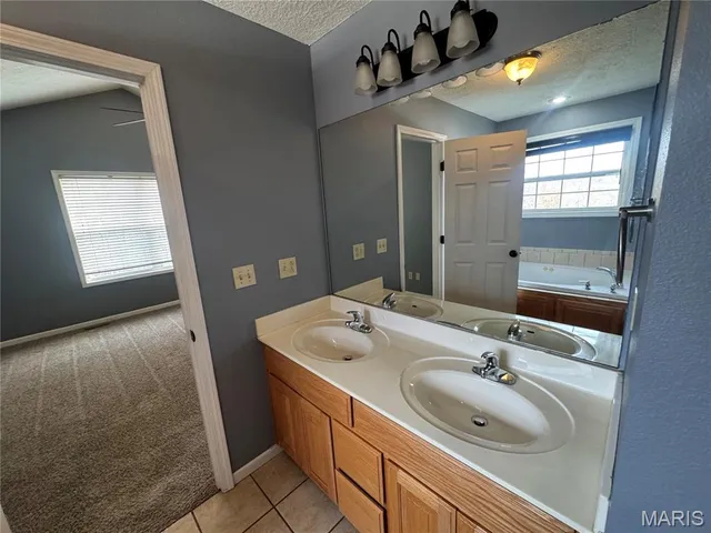 $229,900 | 15760 Terris Lane, St. Robert, MO 65584