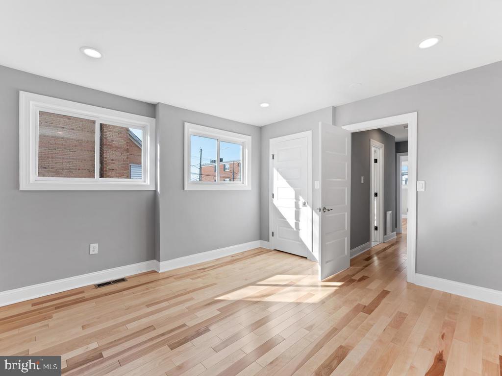 5237 Karl Place Northeast Washington, DC 20019 - Photo 17 of 44