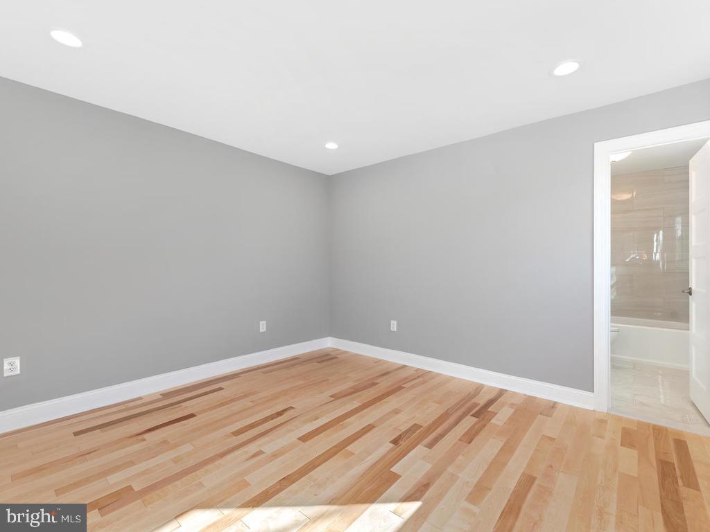 5237 Karl Place Northeast Washington, DC 20019 - Photo 19 of 44