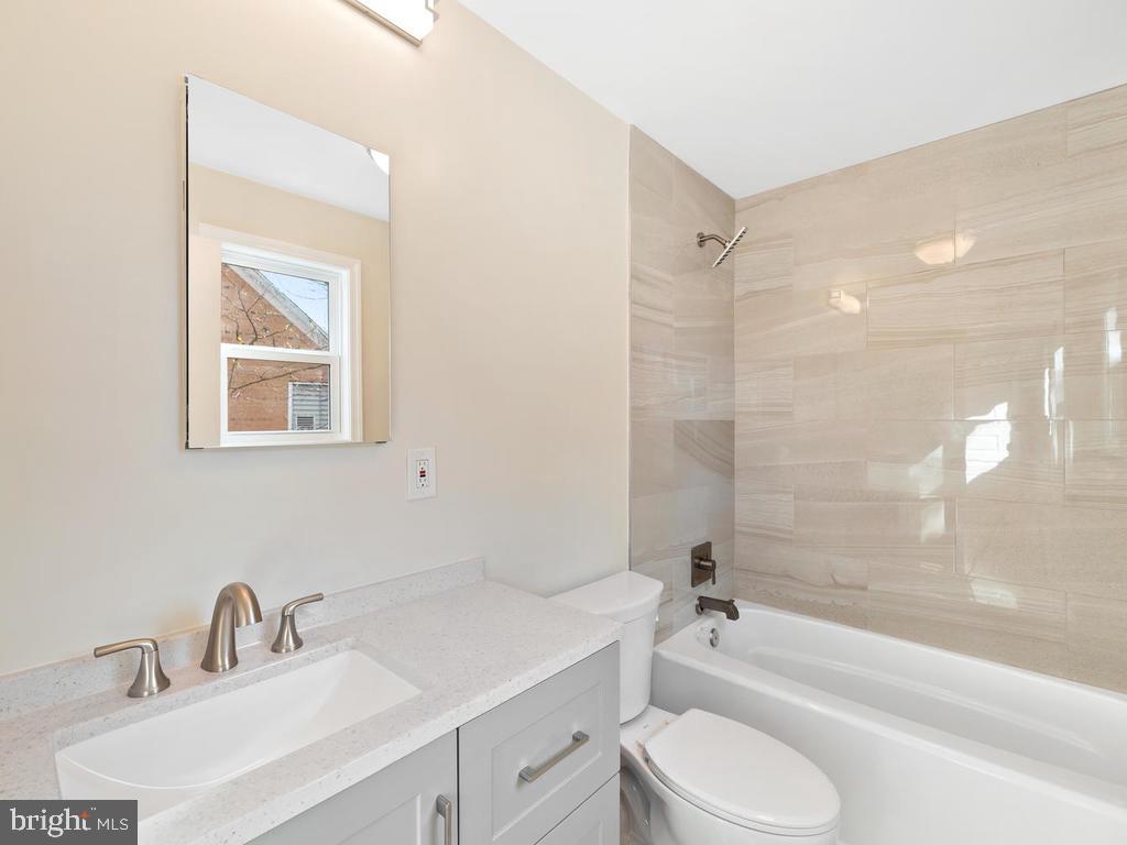 5237 Karl Place Northeast Washington, DC 20019 - Photo 20 of 44
