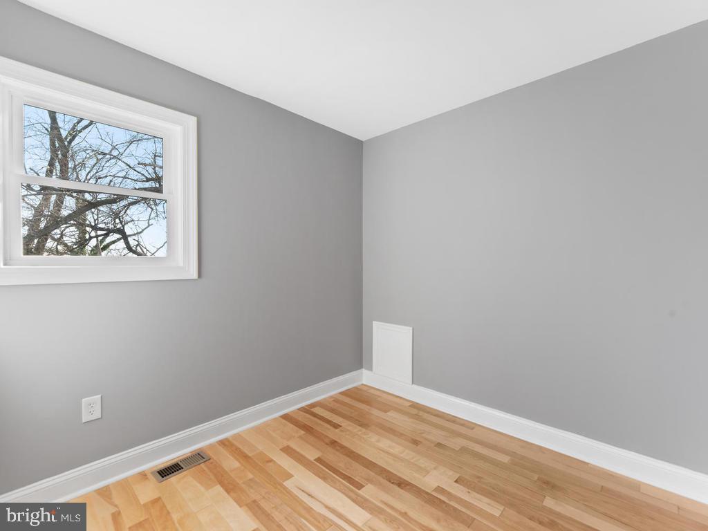 5237 Karl Place Northeast Washington, DC 20019 - Photo 23 of 44