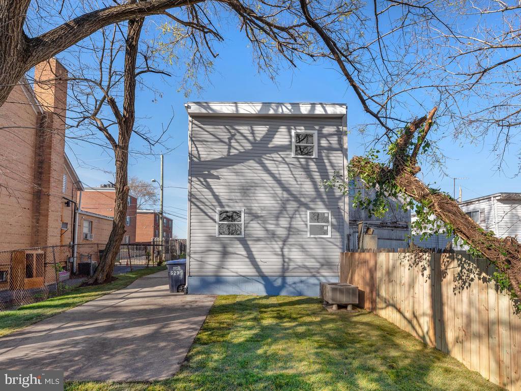 5237 Karl Place Northeast Washington, DC 20019 - Photo 41 of 44