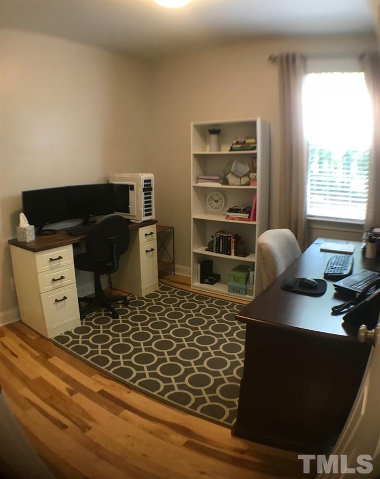 181 Waterfall Road Henderson, NC 27537 - Photo 13 of 25 Gallery Image 13