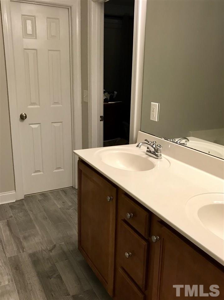 181 Waterfall Road Henderson, NC 27537 - Photo 9 of 25 Gallery Image 9