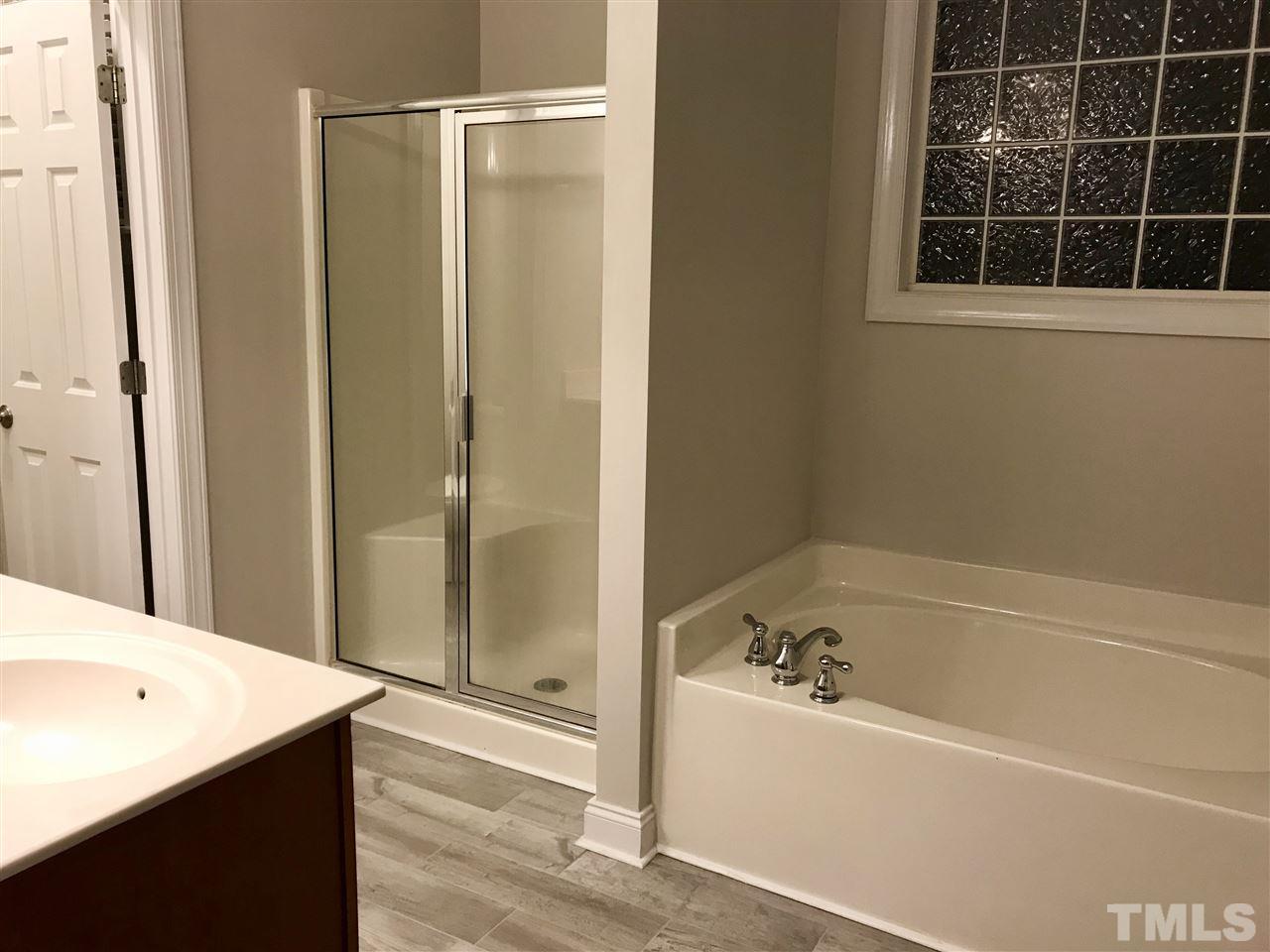 181 Waterfall Road Henderson, NC 27537 - Photo 10 of 25 Gallery Image 10