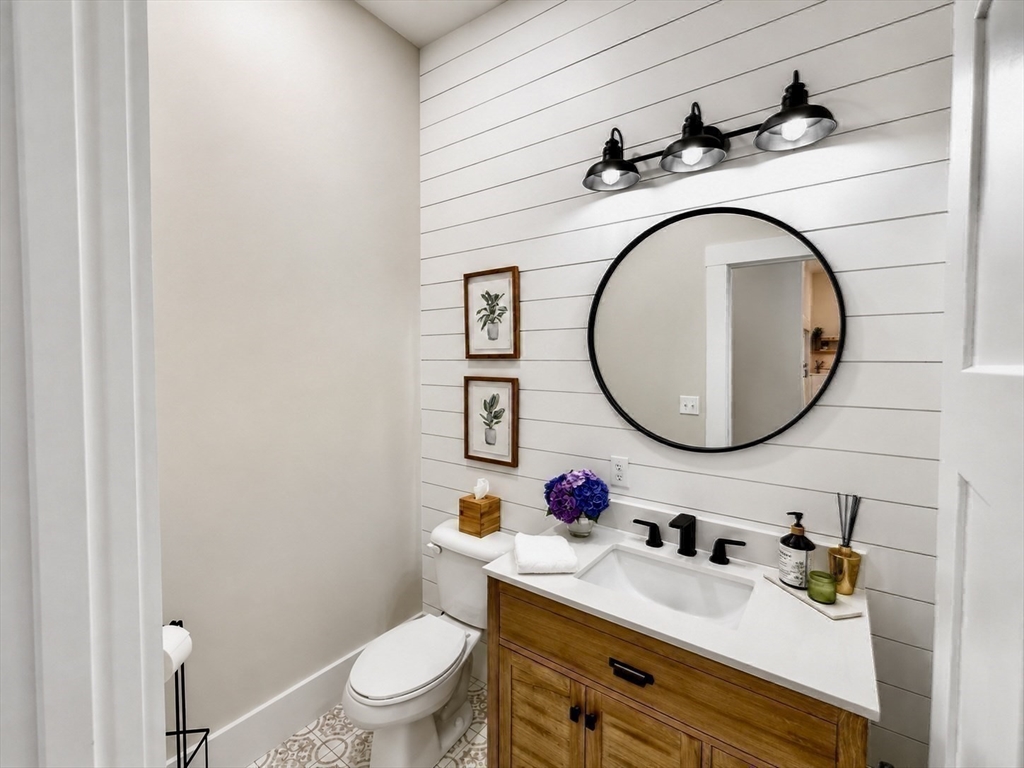 12 High Street, Unit 1 Rochester, MA 02770 - Photo 21 of 37 Gallery Image 21