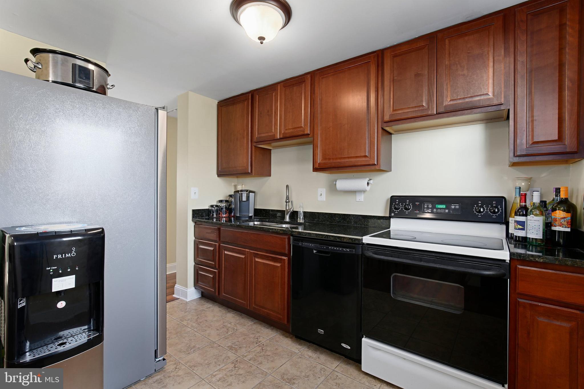 19084 Staleybridge Road Germantown, MD 20876 - Photo 15 of 29