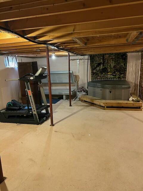 1 Francis Road Steuben, ME 04680 - Photo 24 of 30 Hot tub & exercise room.