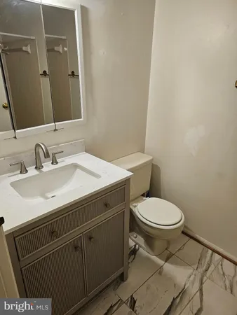 $1,990 | 503 Palmtree Drive, Unit 7, Gaithersburg, MD 20878