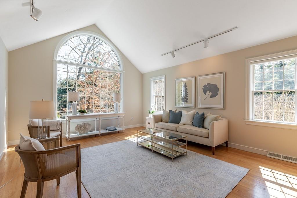 8 Larch Road Acton, MA 01720 - Photo 4 of 26 Gallery Image 4