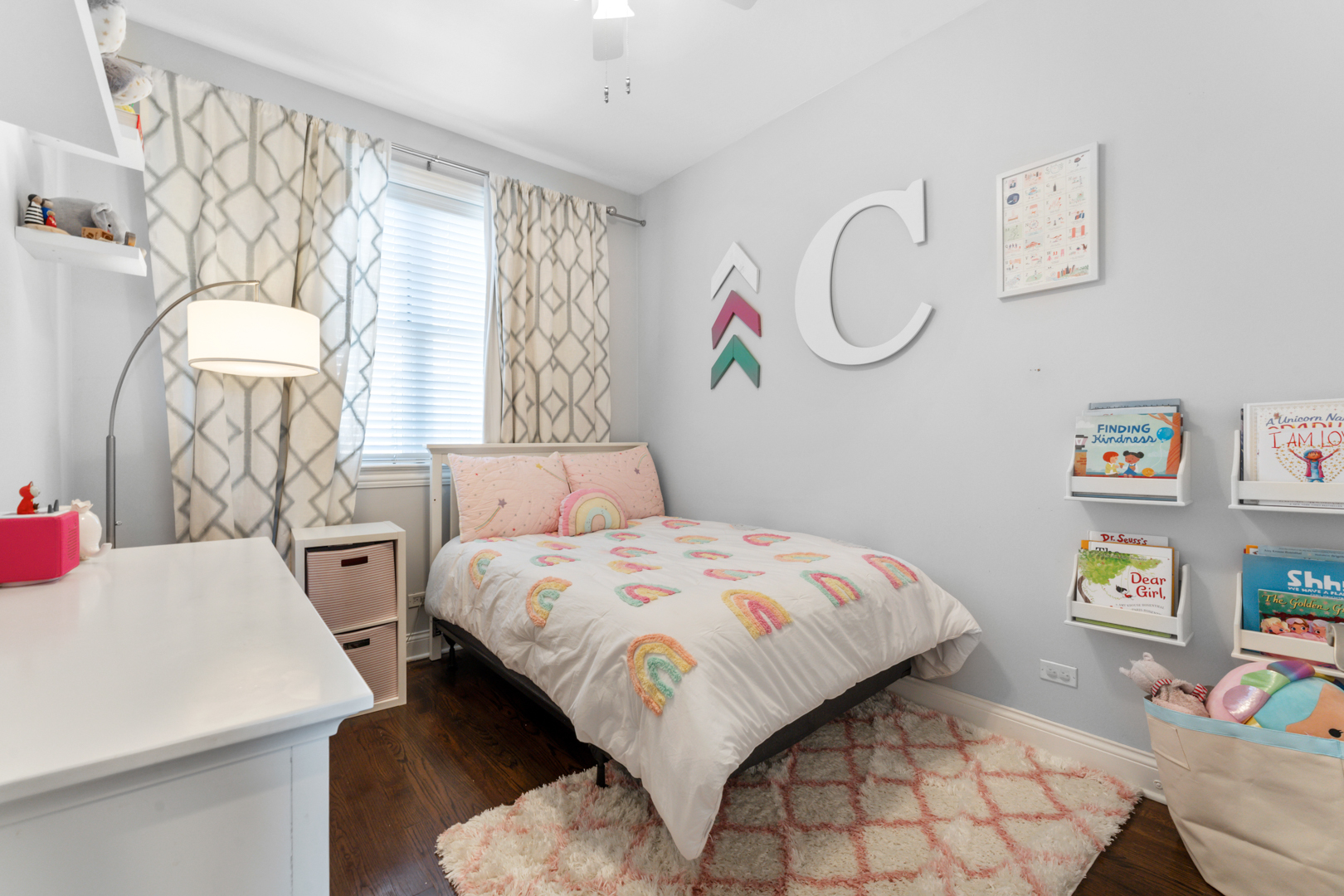 2060 North Stave Street, Unit 9 Chicago, IL 60647 - Photo 19 of 31 a bedroom with a bed and a window