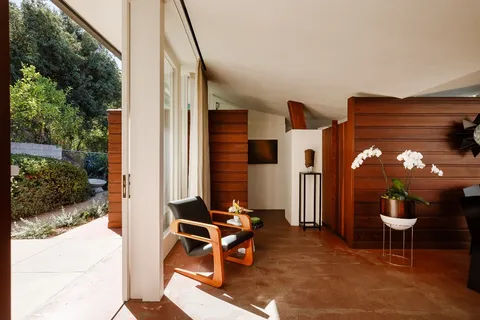 $2,395,000 | 1430 Avon Terrace, Los Angeles, CA 90026