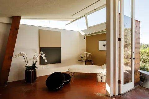 $2,395,000 | 1430 Avon Terrace, Los Angeles, CA 90026