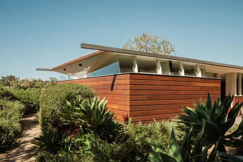 $2,395,000 | 1430 Avon Terrace, Los Angeles, CA 90026