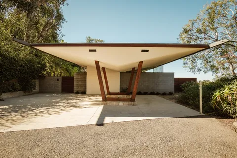 $2,395,000 | 1430 Avon Terrace, Los Angeles, CA 90026