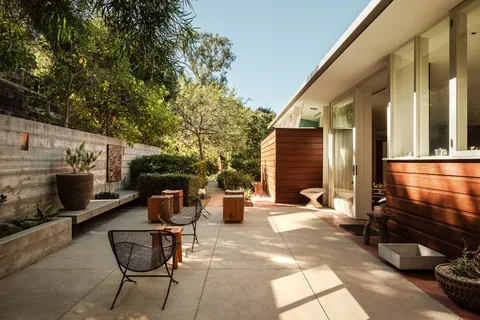 $2,395,000 | 1430 Avon Terrace, Los Angeles, CA 90026